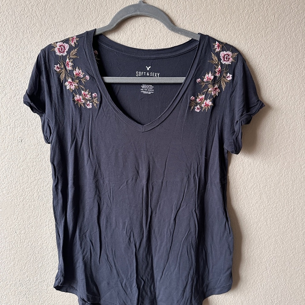 American Eagle Outfitters Black Tee with Pink Floral Embroidery